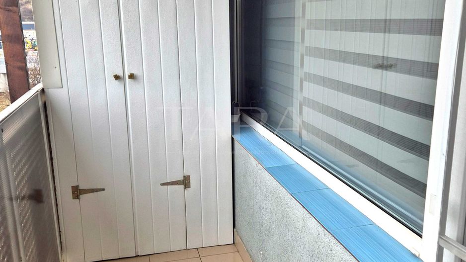 Apartament cu balcon de 6 m, parcare inclusă, zona ultracentrală. - Poză 5