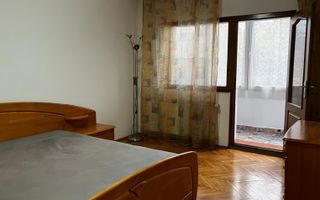 De închiriat apartament 2 camere semidecomandat – Bd. Traian, 54 mp, etaj 2/4 - Poză 7