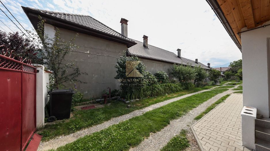 Casă renovată, teren 394 mp – Râșnov, str. Misu Popp, zonă centrală - Poză 19