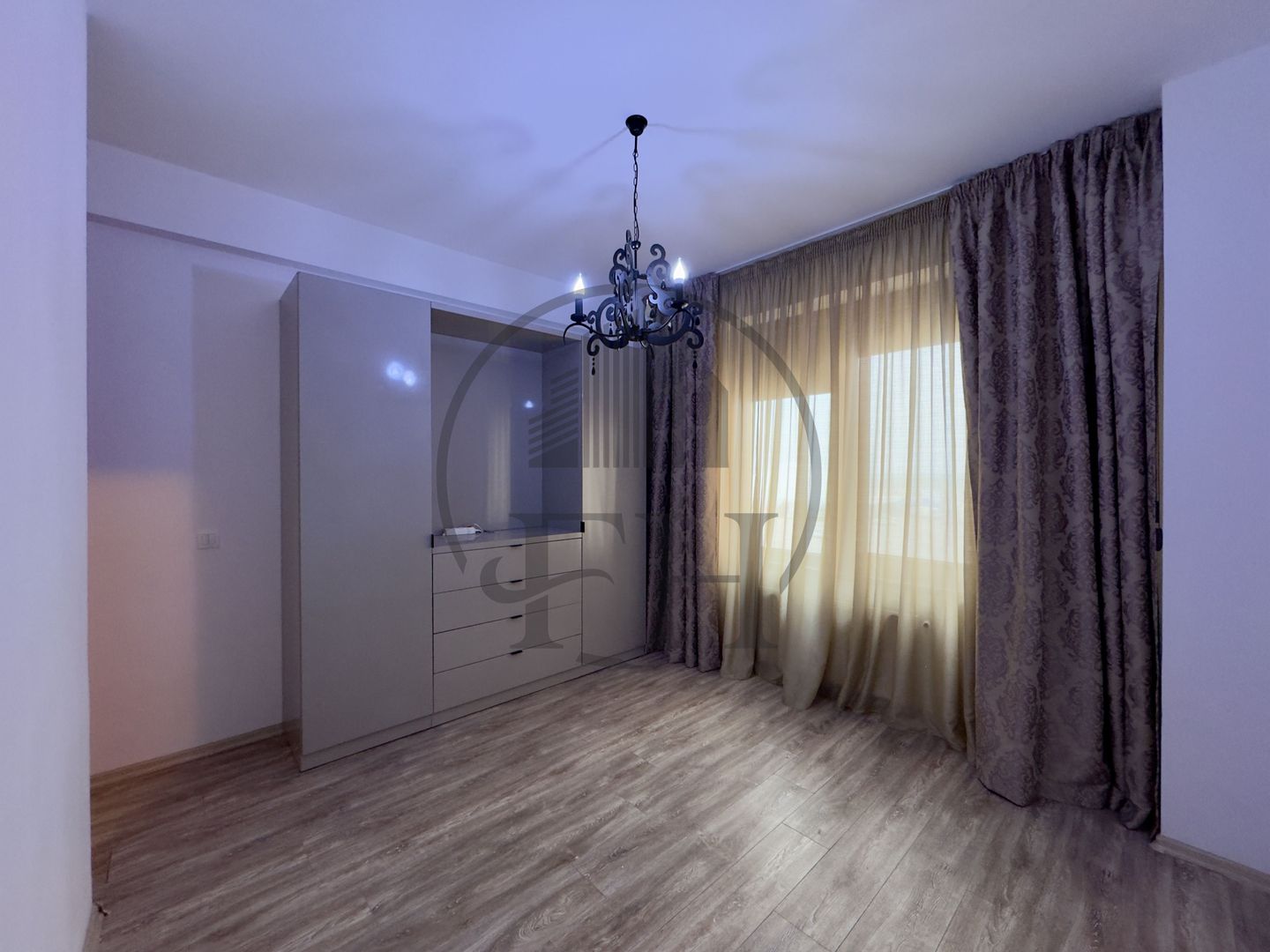 Apartament 3 camere de vanzare Mamaia, zona Summerland - Poză 8