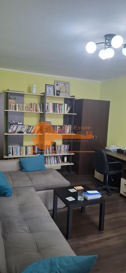 Apartament cu 2 camere in zona Teiul Doamnei - Poză 3