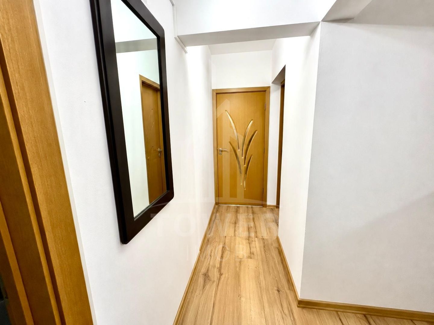 TOWER IMOB vă propune spre vânzare un apartament cu 3 camere - Poză 4