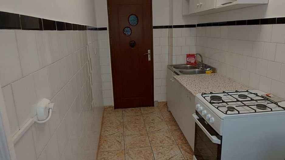 Garsonieră de închiriat parc milia Câmpina Ultracentral 42 mp - Poză 8