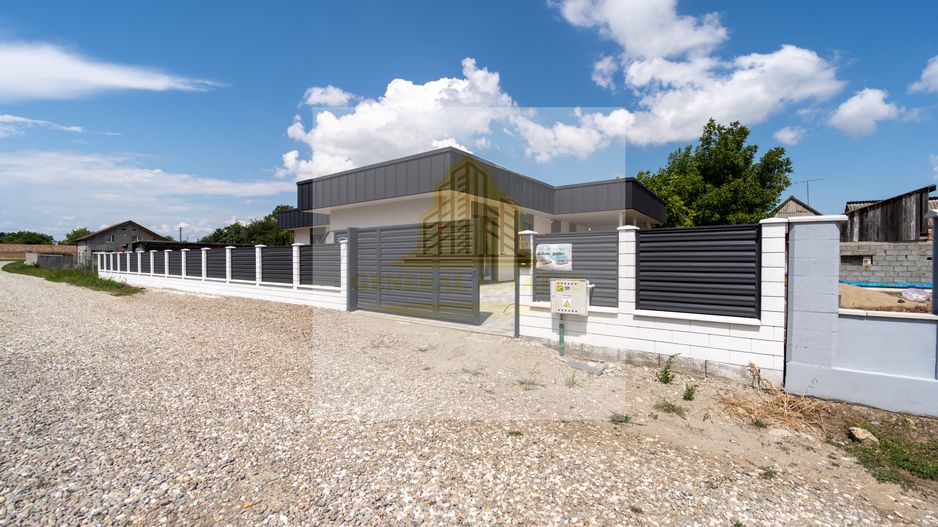 Casă modernă, parter, Halchiu – la doar 15 minute de Brașov - Poză 3