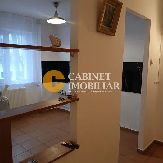 3 camere, et 2, Tatarasi nord, liber, renovat! - Poză 1
