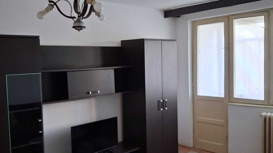 Cetatii | 2 Camere | Etaj Intermediar | Mobilat si Utilat | Boxa in CF - Poză 1