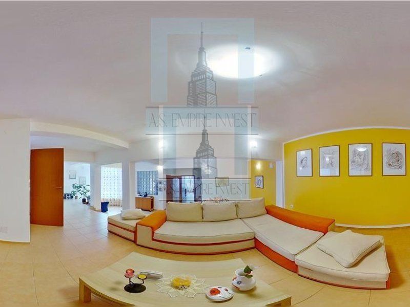 Vilă deosebită cu 6 camere în zona Şchei, Braşov - Poză 7