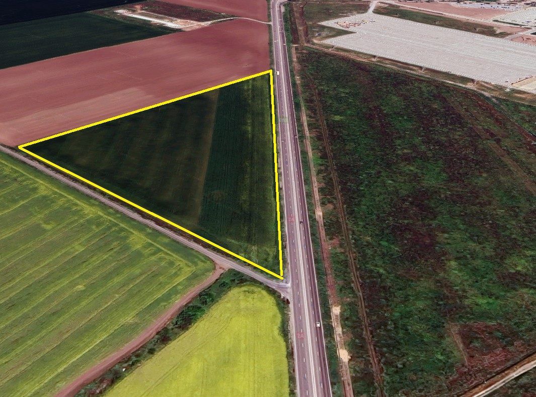 Teren Intravilan 4,5 ha – Poziție Strategică vis-à-vis de Aeroportul MK - Poză 4