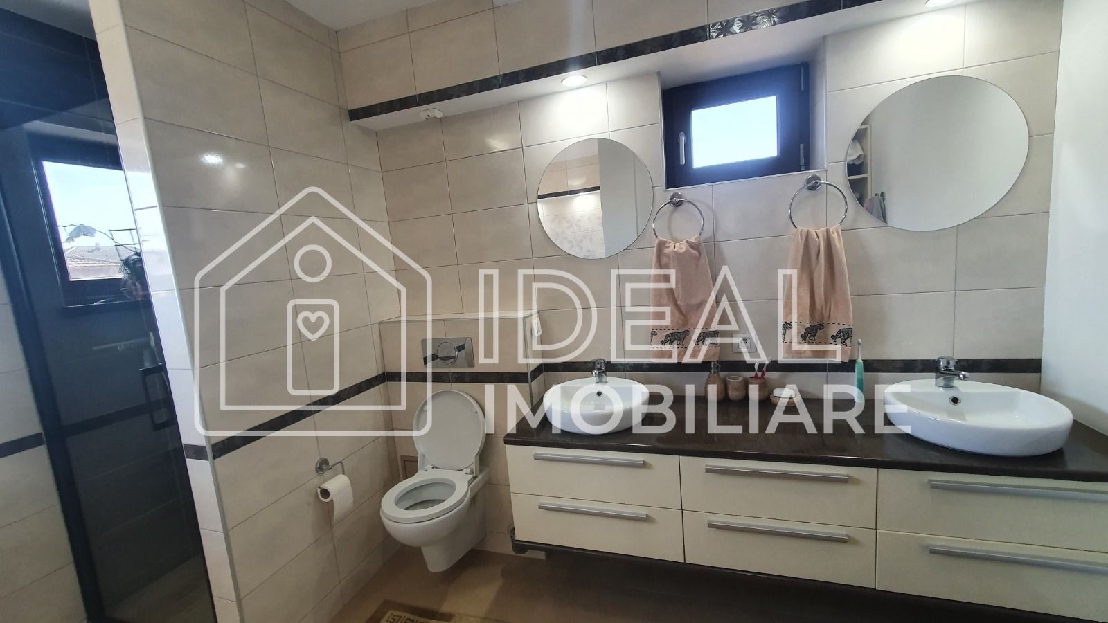 Vila Individuala cu 8 camere si gradina, in Selimbar - Poză 5