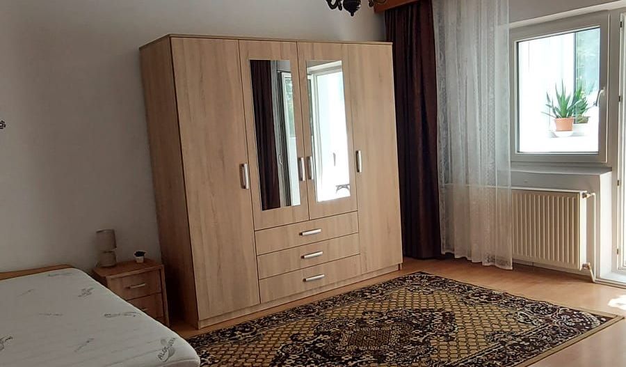 Parcul Trandafirilor, garsoniera in bloc de apartamente - Poză 3