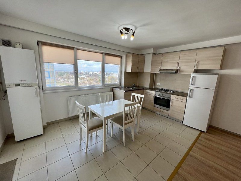 Apartament cu 3 camere de inchiriat in Olimpic, Bd Garii - Poză 3