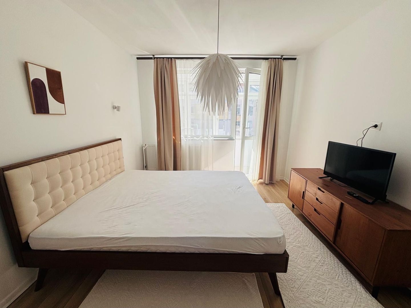 Apartament 3 camere I Ultracentral I 50 mp I 400 € I Suceava - Poză 1