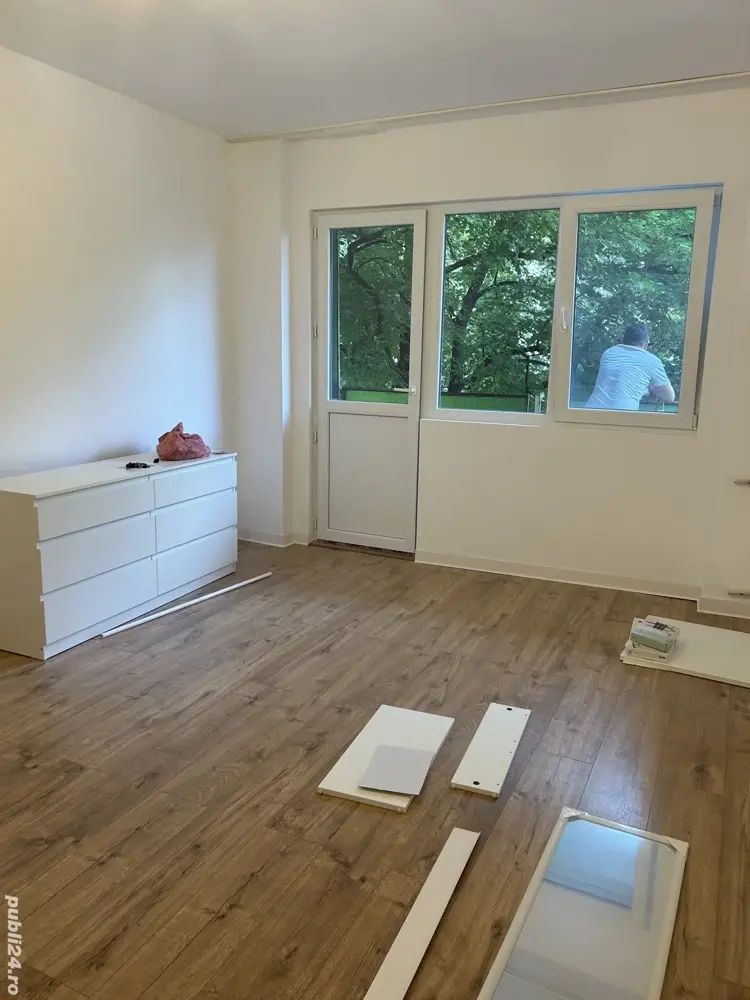 De vanzare apartament 3 camere renovat total, Rahova/Teius - Poză 3