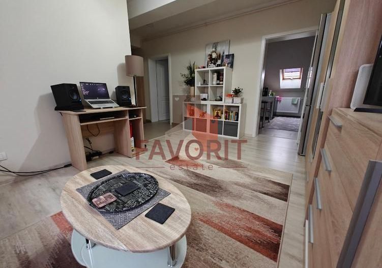 Mobilat si utilat. Loc de parcare. Zona excelenta - Poză 1