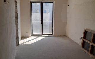 COMPOZITORI (COD 01) Garsoniera la „alb„ cu loc de parcare! - Poză 3