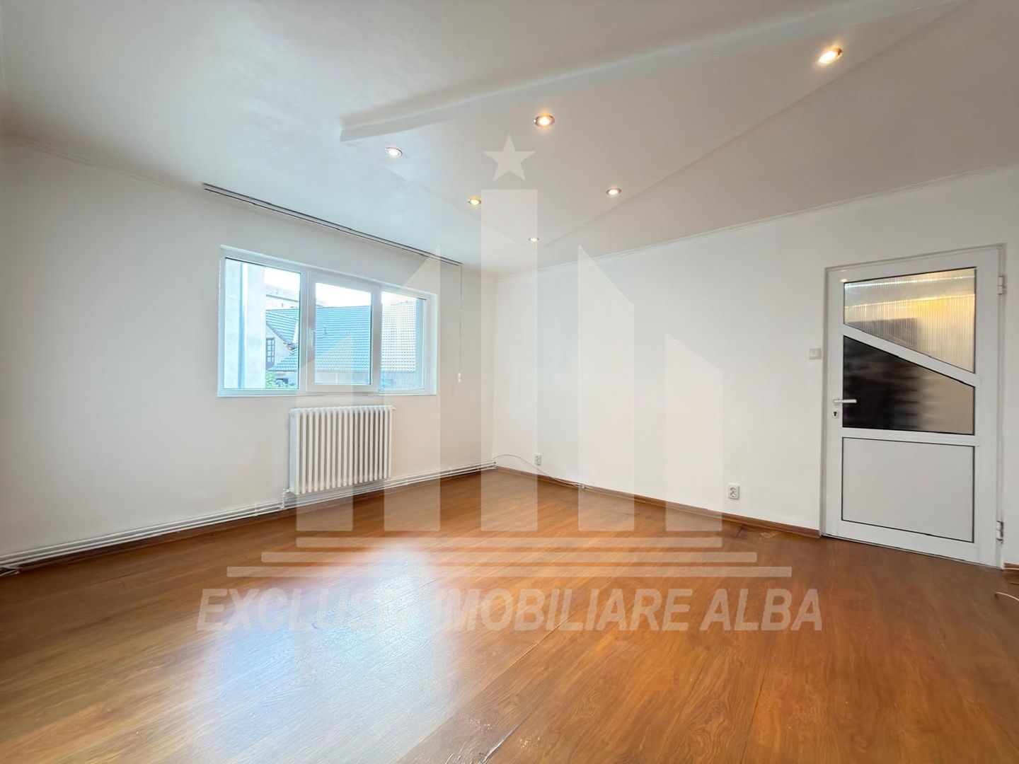 Apartament 2 camere | 51 mp | Boxa | Cetate - Poză 1