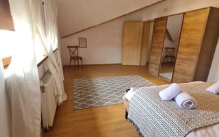 Vila spațioasă și recent renovată în Ghiroda! - Poză 31