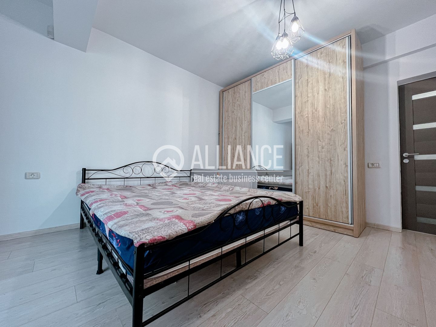 Palazu Mare(COD 05) - Apartament 2 camere| Etaj 1| Parcare acoperită | - Poză 9
