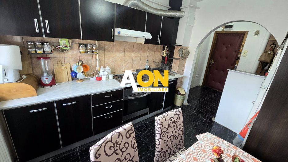 Apartament 2 Camere Decomandat, Zona Sub Stadion - Poză 4