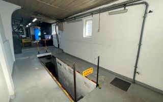 De închiriat: Spațiu comercial / atelier auto 64 mp - Poză 5