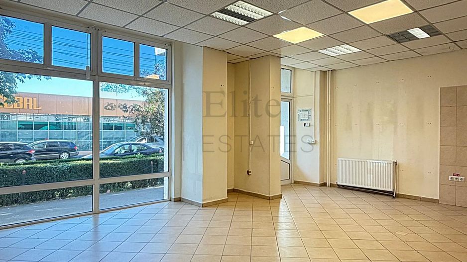 Spatiu comercial de inchiriat Piata Decebal Oradea - Poză 1