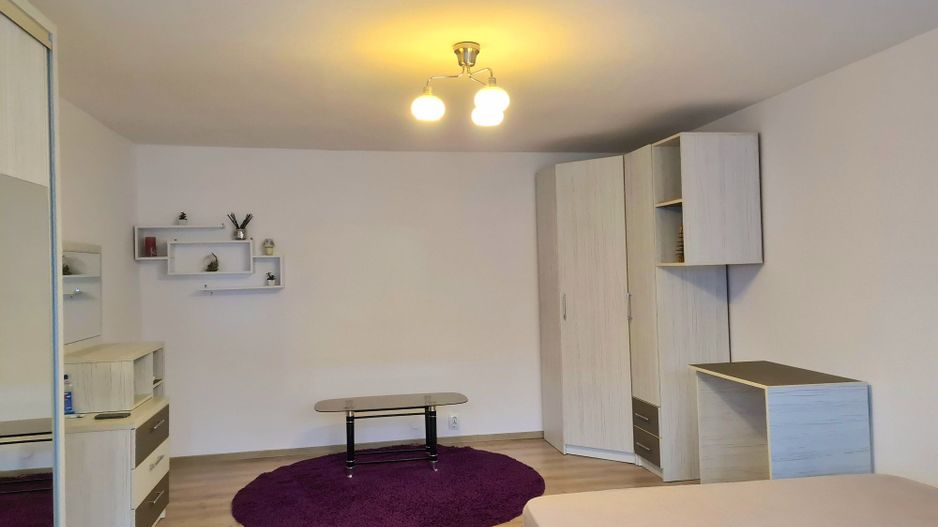 Vanzare Garsoniera lângă Mall Vitan, Bloc de 4 etaje, 41 mp, Ideală Investiție - Poză 1