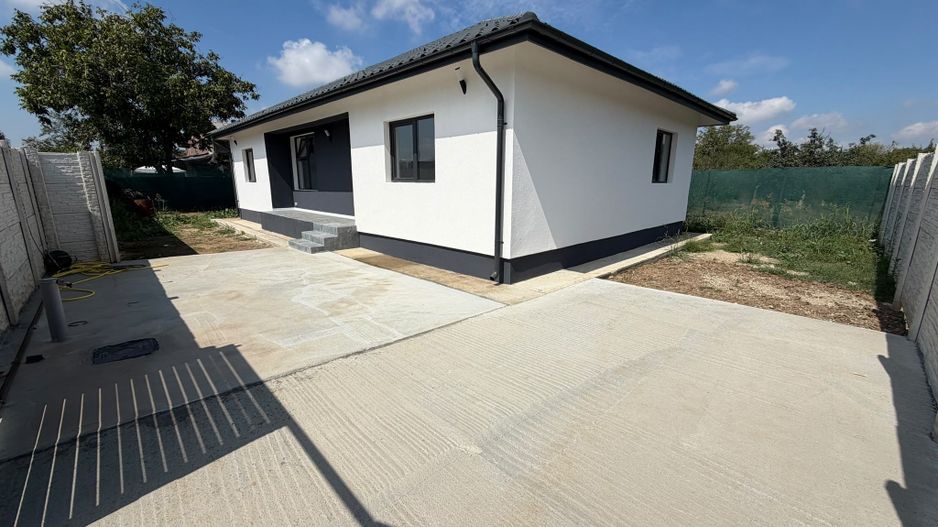 CASA INDIVIDUALA- 4 CAMERE, TOATE UTILITATILE, TEREN 380 MP, COMIS 0% - Poză 1