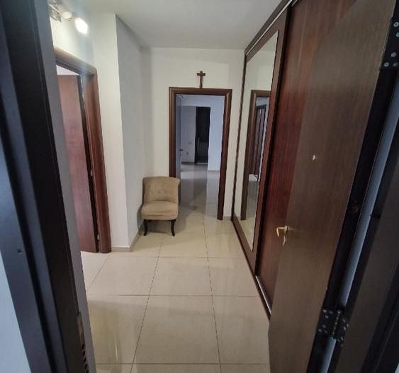 Apartament 3 camere | 70 mp | 1,5 min metrou | Complet renovat | Mobilat,utila - Poză 8
