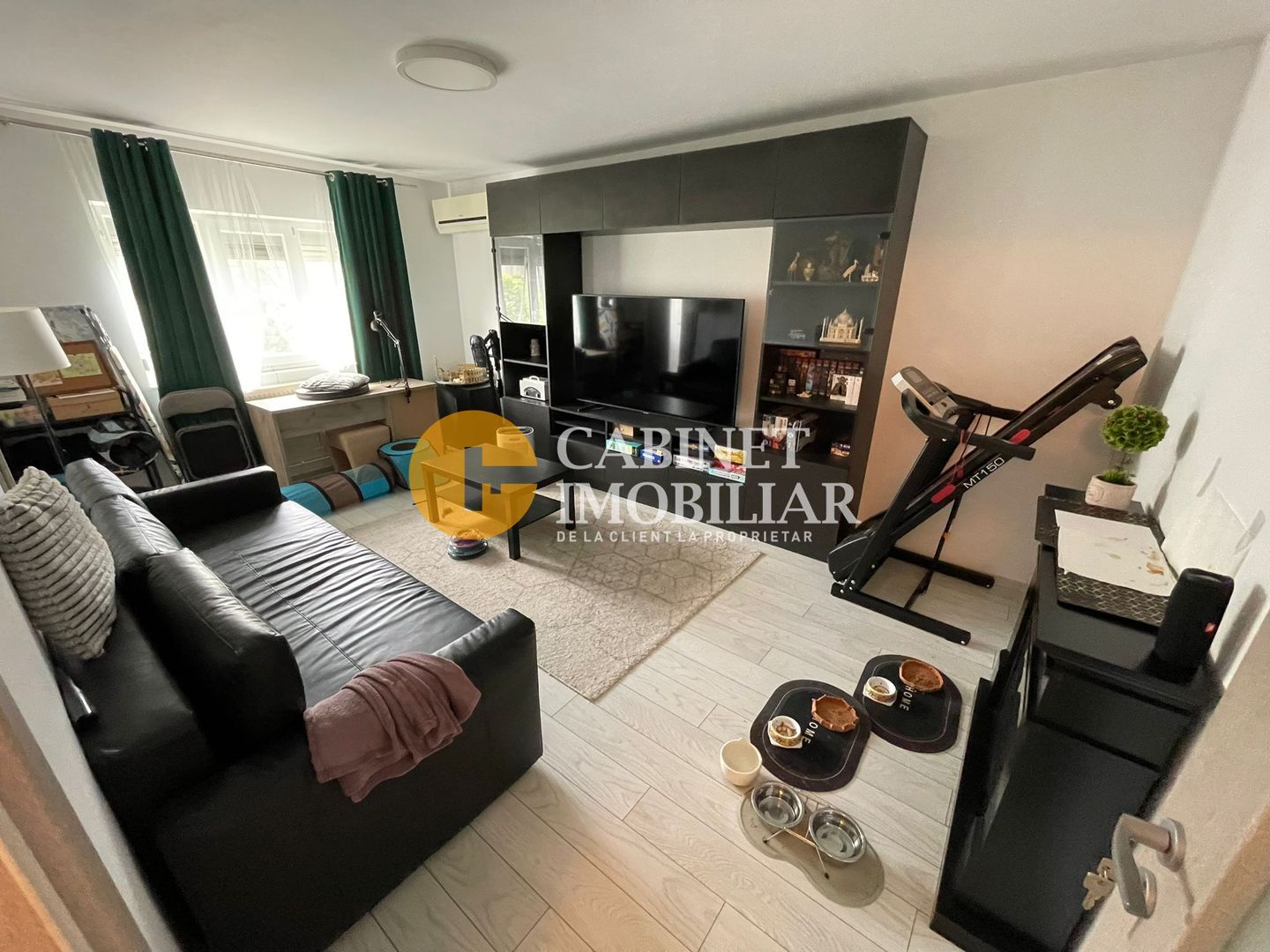 3 CAMERE DECOMANDAT - CANTA - RENOVAT - Poză 1