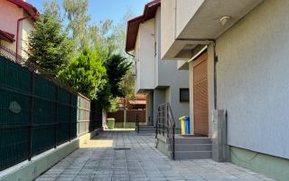 Vila spatioasa 6 dormitoare | gradina | Garaj - Poză 40