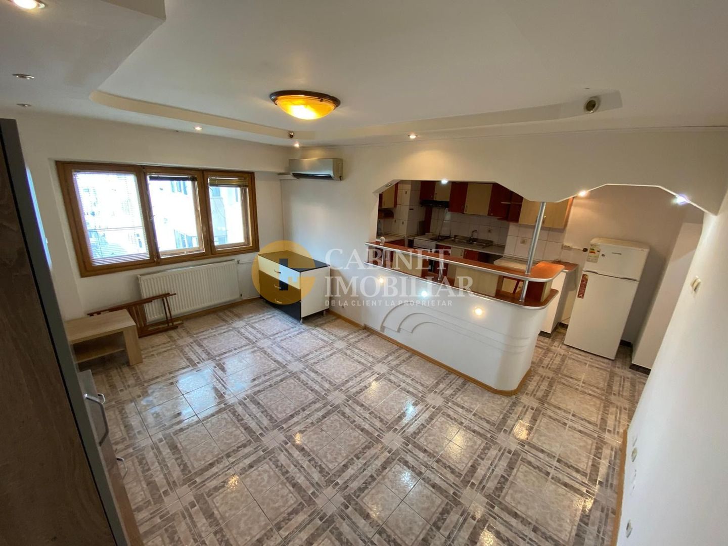 MOARA DE FOC - 3 CAMERE DECOMANDAT - ETAJ INTERMEDIAR - Poză 2