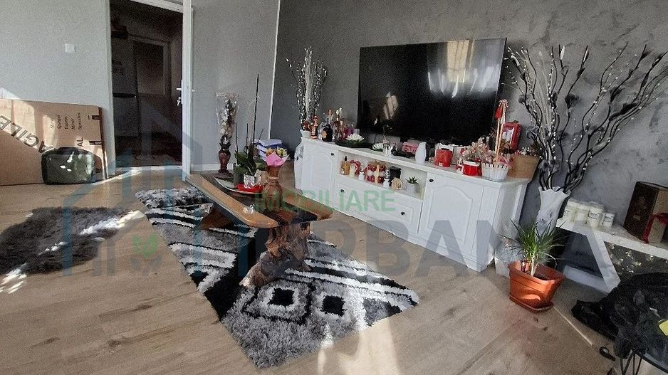 Vilă cu 5 camere și 2 băi, teren 650 mp, în zona Horpaz, Iași - Poză 2
