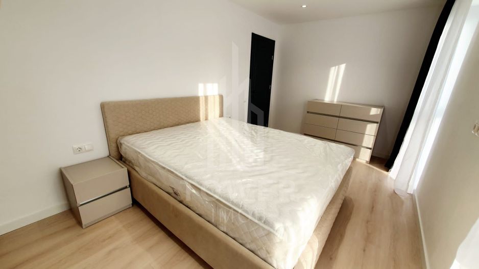 Apartament de lux cu 3 camere în Turnișor - Poză 4