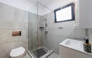 De inchiriat Casa moderna noua in Stefanesti-5 min Pitesti! - Poză 13