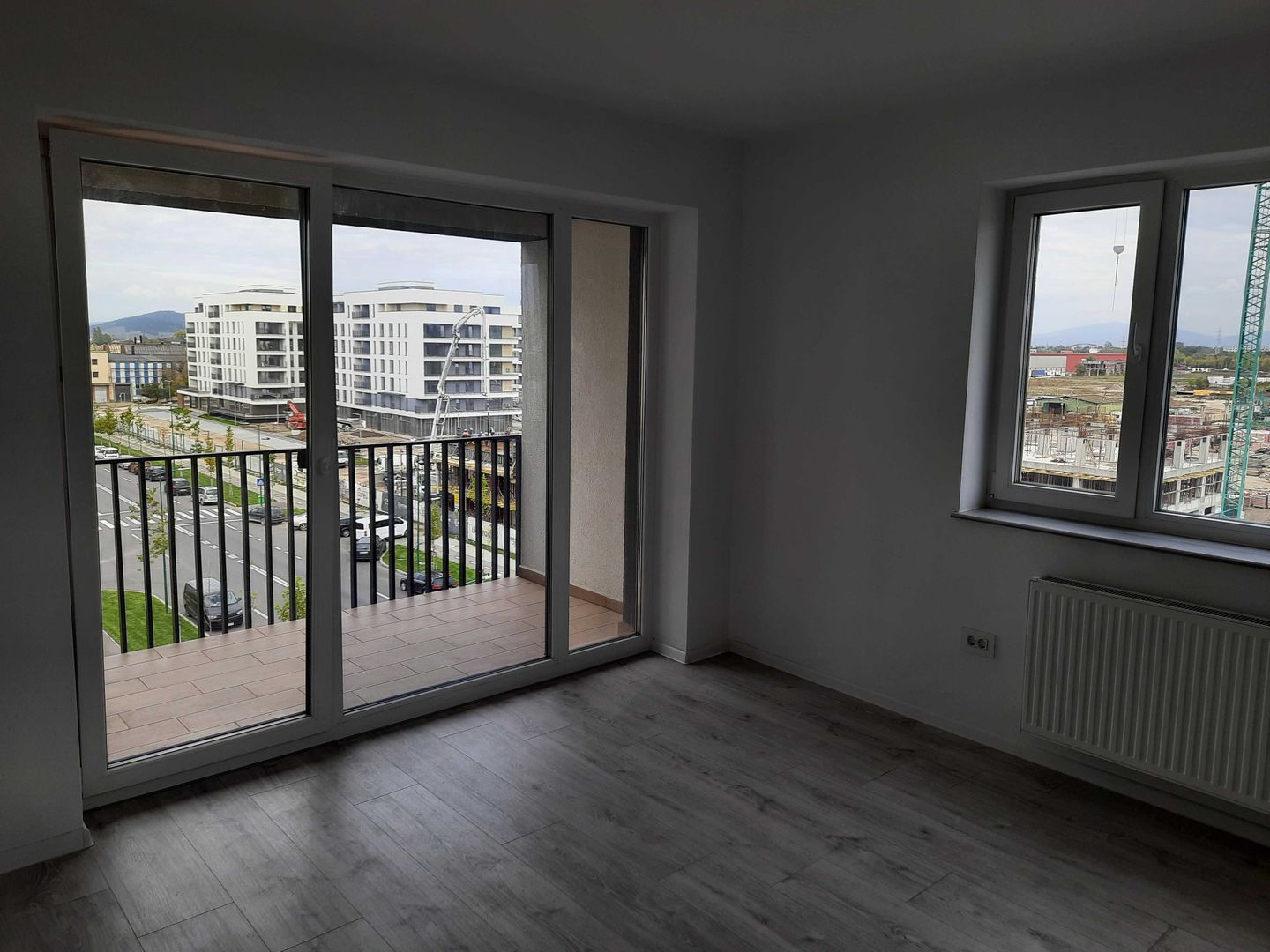 Apartament Open Space | Tractorul | Coresi Avangarden - Poză 3