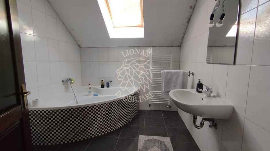 Casa 6 camere 205 mp-teren 14 ari-garaj, anexa, baci-Unirea - Poză 5
