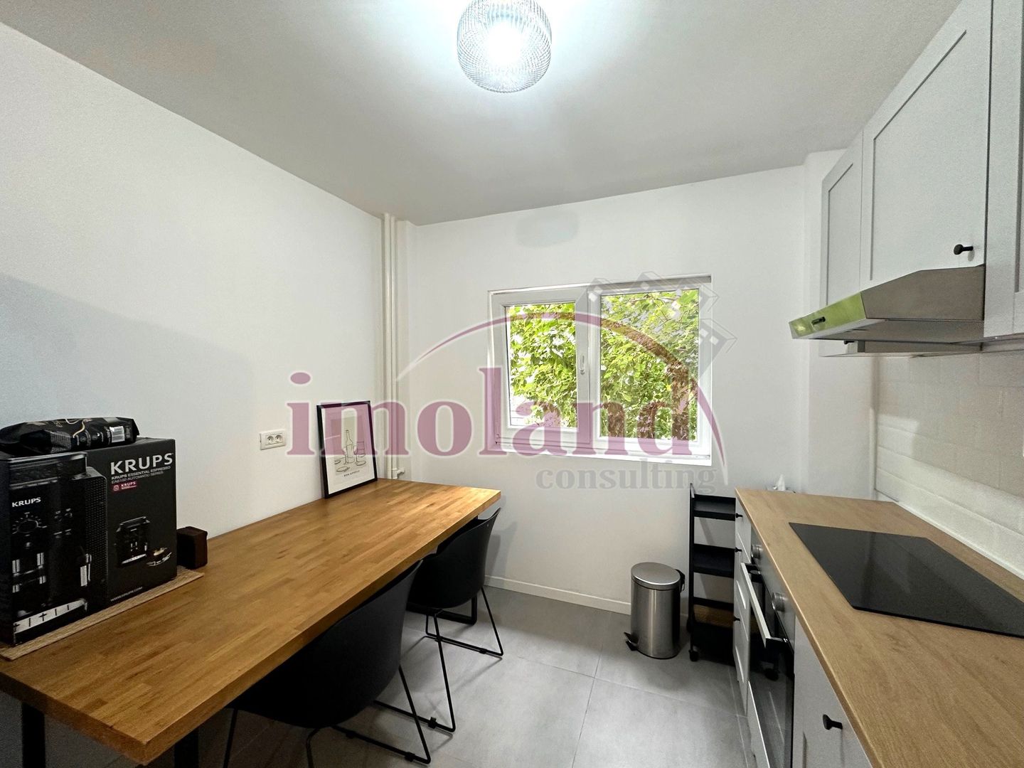 Prima inchiriere - Apartament renovat - 2 camere - etaj 1 - Ultracentral - Poză 8