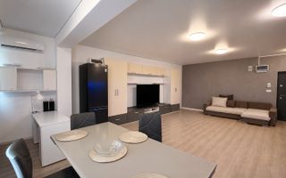 De vânzare apartament cu 3 camere, complex Arcada - Poză 1