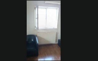De vanzate - apartament 2 camera ( Mansarda) -zona Centrala - Poză 8