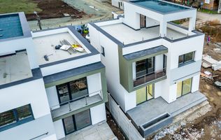 Vilă nouă cu terasă panoramică – design premium, 4 dormitoare, în Gai