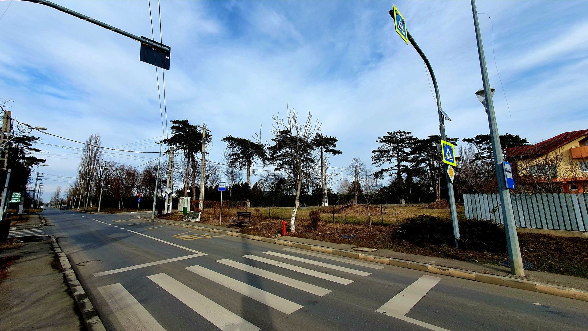 Vânzare teren super interesant în zonă turistică - Poză 4