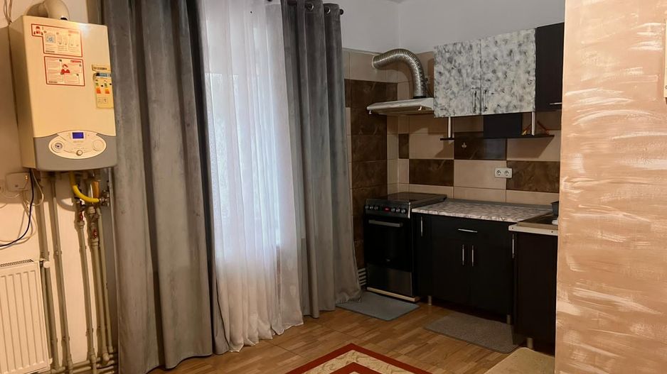 De vanzare – Apartament la casa, etaj 1, complet mobilat si utilat - Poză 7