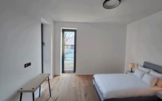 De vanzare casa in Bucurestii Noi |Echilibru intre eleganta si confort - Poză 12