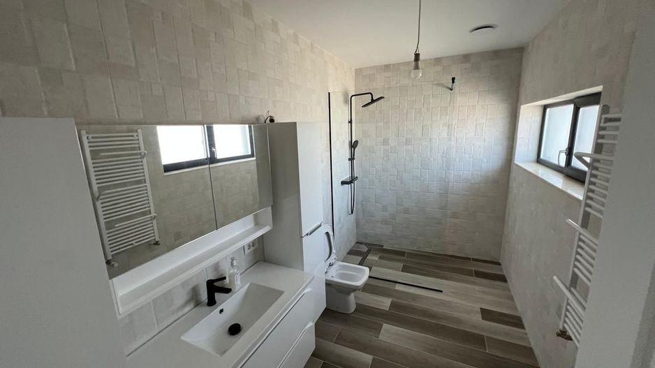 Casa  premium  SMART Independentă energetic  in Dumbravita - Poză 70