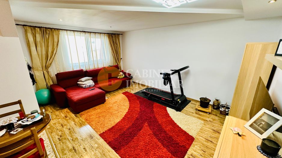 Apartament cu 3 Camere Decomandat - Zona Nicolina 2 - Bloc 1989 - Poză 14