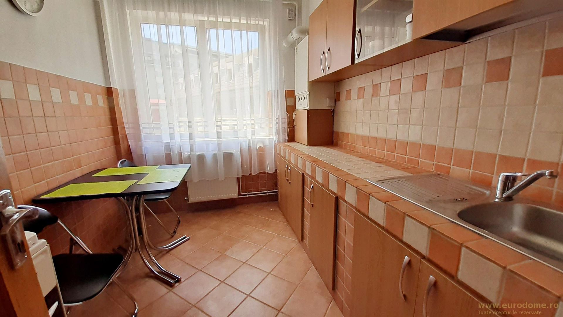 Central-Teatrul Dramatic apartament mobilat - Poză 4