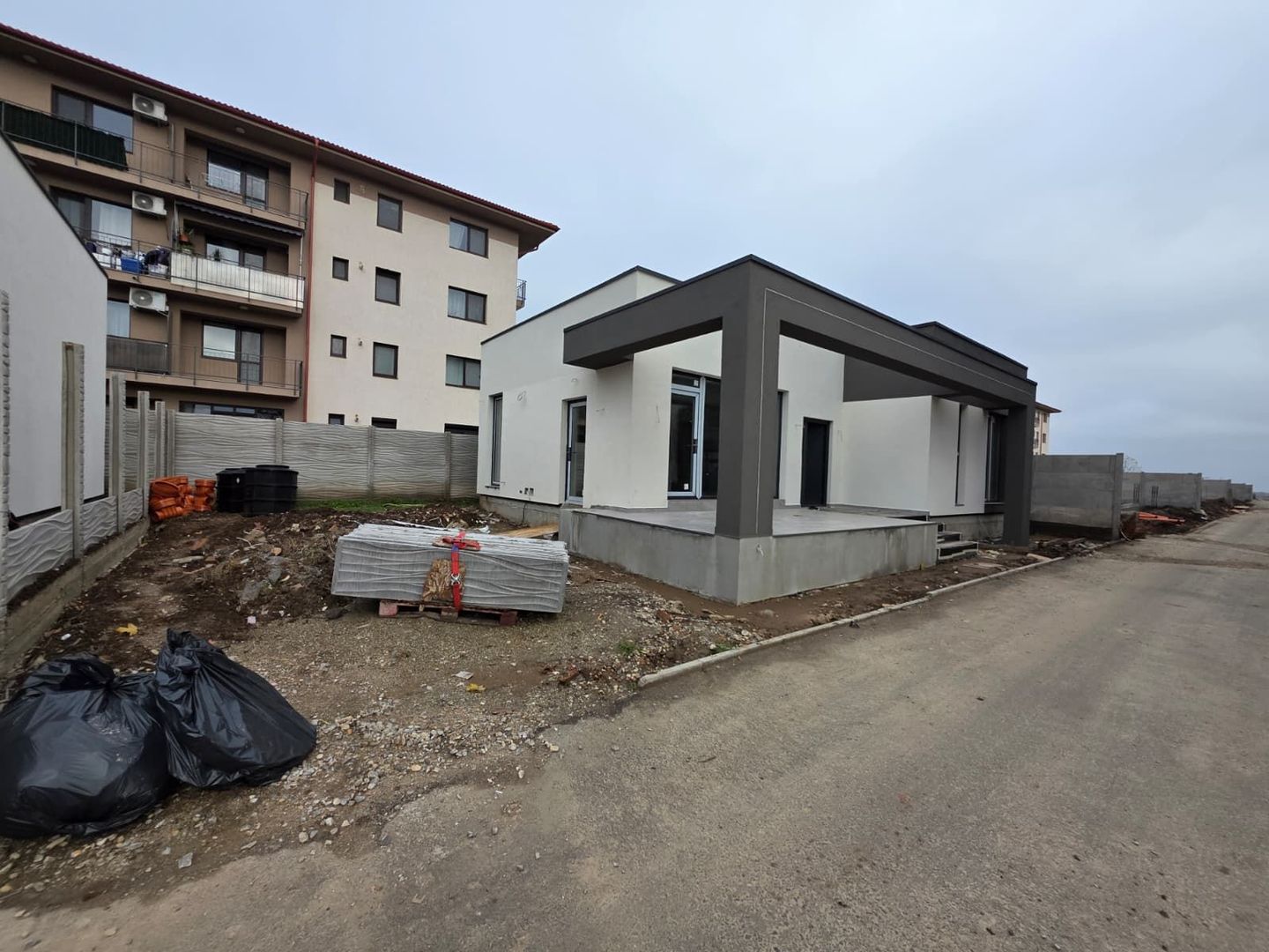 ANSAMBLU CASE INDIVIDUALE, RATE LA DEZVOLTATOR PE 2 ANI, COMISION 0% - Poză 4