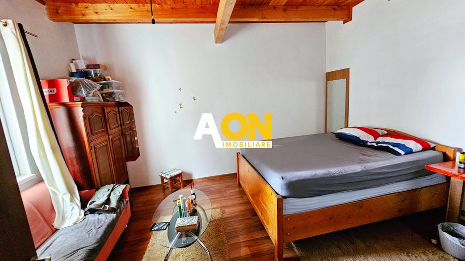 Casa multifunctionala, 6 camere , 700 mp teren, cu utilitati, Ciugud - Poză 17