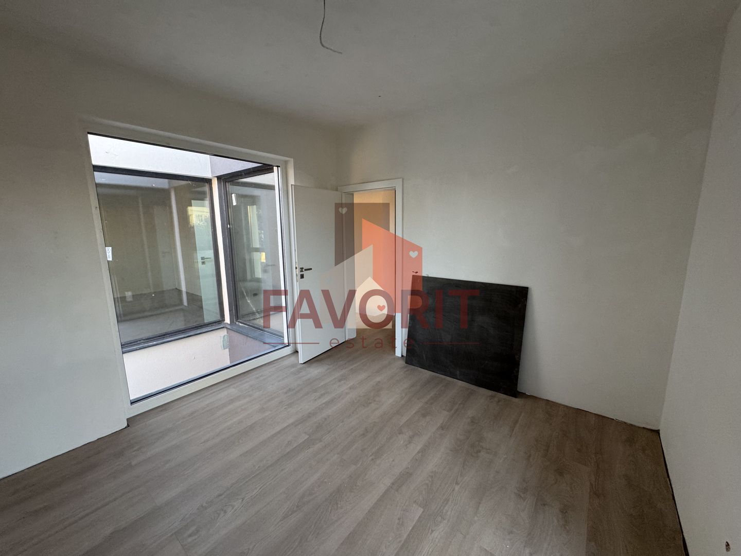 Comision 0%. Pozitie excelenta. Zid despartitor dublu - Poză 32