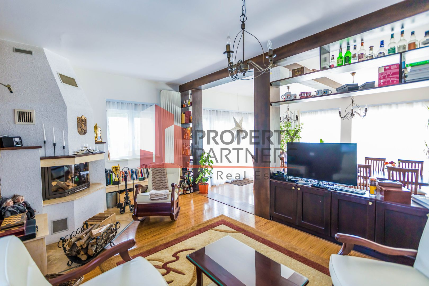 Vilă in Bran cu teren de 28.000 mp și priveliște spectaculoasa - Poză 12